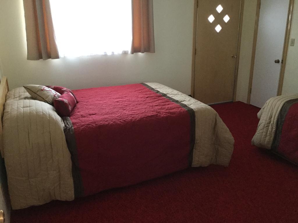Cedars Motel Ironwood Eksteriør bilde