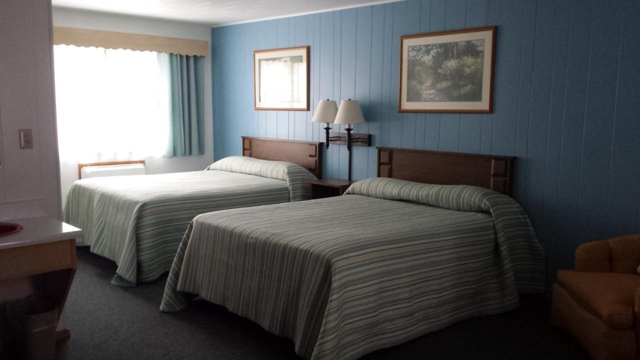Cedars Motel Ironwood Eksteriør bilde